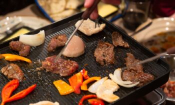 Cuisiner comme un chef toute l&rsquo;année avec un barbecue intérieur pour la cuisine !