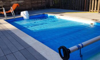 Les indispensables : bâches et accessoires pour piscines et piscines hors sol